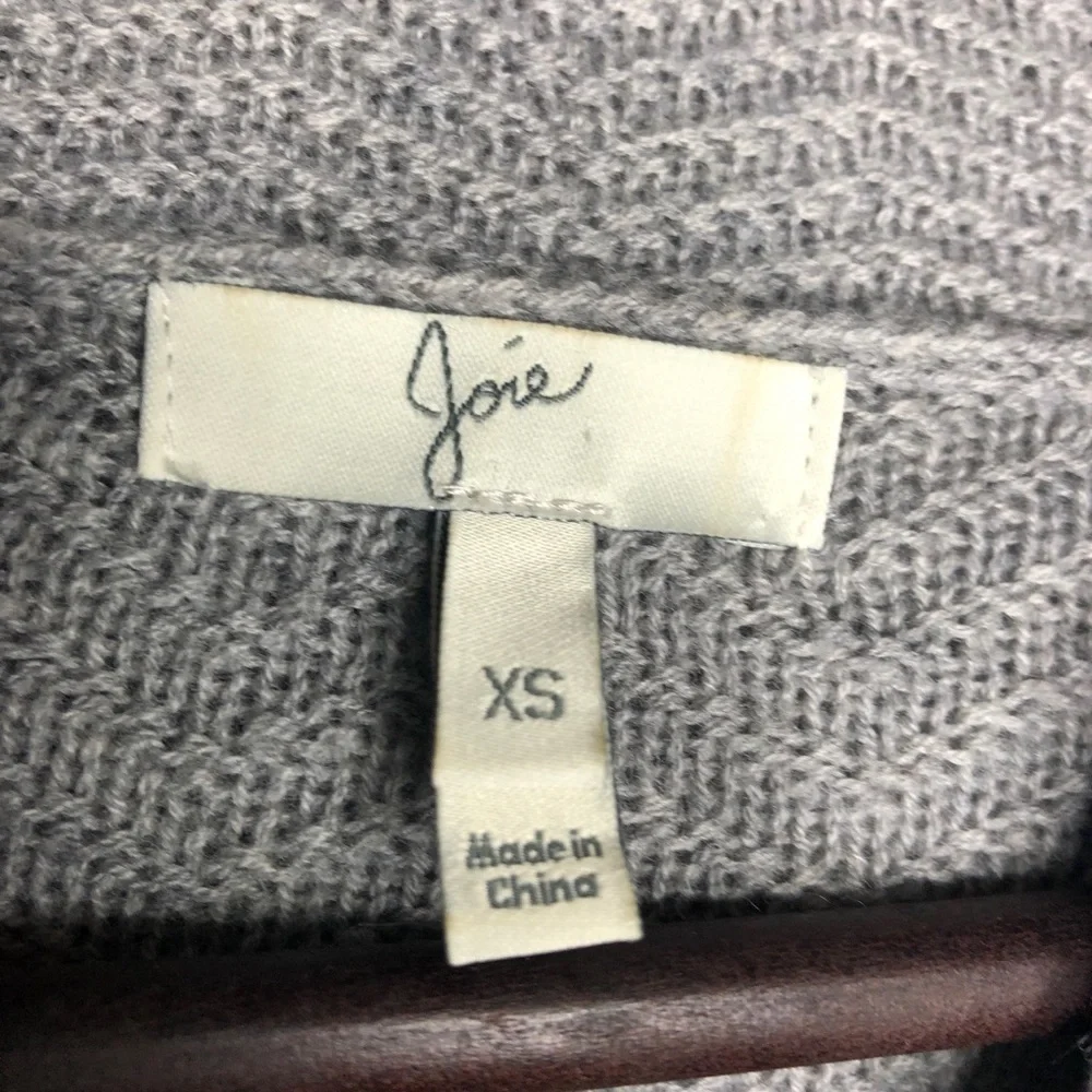Joie Wool and Cashmere Blend Chesney Sweater in Gray